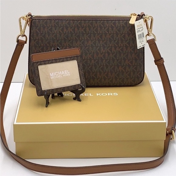 MICHAEL KORS GIFTABLE SHOULDER BAG & CARD HOLDER BOXED BROWN SIGNATURE - Picture 3 of 16